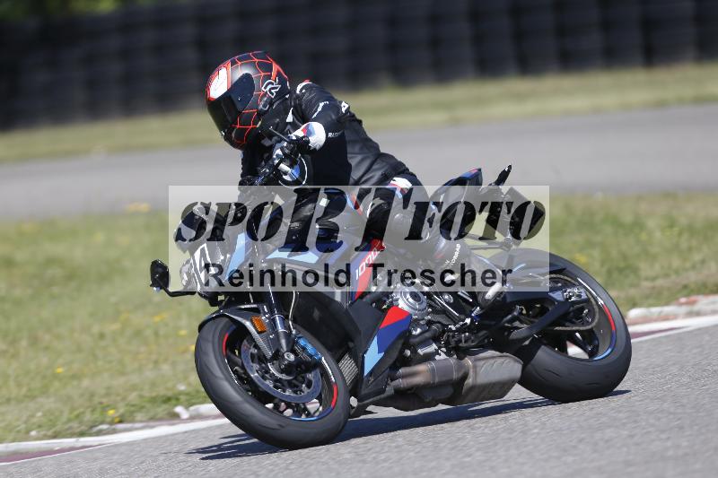 /15 22.05.2026  Plüss Moto Sport  Discover the Bike ADR /Gruppe gruen - Bike 1/64